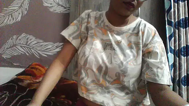 Snapshot of shalini_fire chatting on June 10, 5:14 pm shalini fire online show from June 10, 5:14 pm