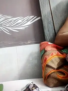 Snapshot of shalini_fire chatting on September 19, 6:01 pm shalini fire online show from September 19, 6:01 pm