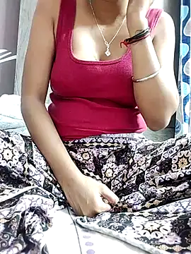 Snapshot of shalini_fire chatting on October 28, 4:50 pm shalini fire online show from October 28, 4:50 pm