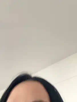 Morguisssz online show from April 21, 4:13 pm