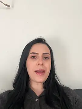 Morguisssz online show from December 5, 11:20 am