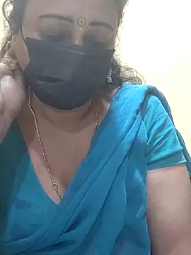 Snapshot of rekha_naier chatting on March 12, 7:13 am rekha naier online show from March 12, 7:13 am