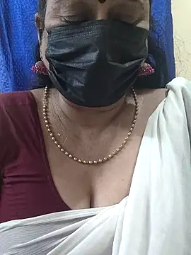 Snapshot of rekha_naier chatting on October 27, 5:25 pm rekha naier online show from October 27, 5:25 pm