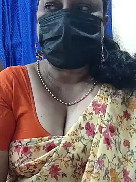 Snapshot of rekha_naier chatting on September 21, 10:37 pm rekha naier online show from September 21, 10:37 pm