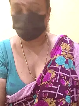 Snapshot of rekha_naier chatting on March 10, 6:56 pm rekha naier online show from March 10, 6:56 pm