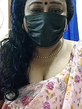 Snapshot of rekha_naier chatting on September 11, 11:38 pm rekha naier online show from September 11, 11:38 pm