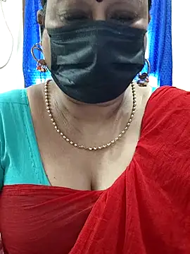 Snapshot of rekha_naier chatting on October 4, 4:03 am rekha naier online show from October 4, 4:03 am