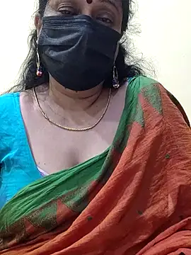 Snapshot of rekha_naier chatting on March 7, 5:38 pm rekha naier online show from March 7, 5:38 pm