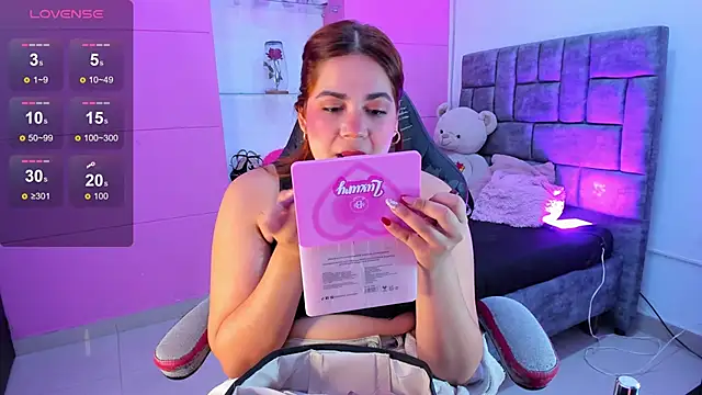 Snapshot of jisoo__ chatting on October 2, 12:41 pm jisoo online show from October 2, 12:41 pm