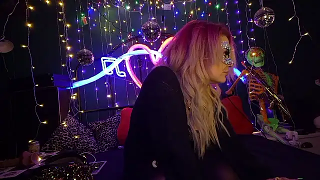 anonymouszN online show from January 11, 9:11 pm