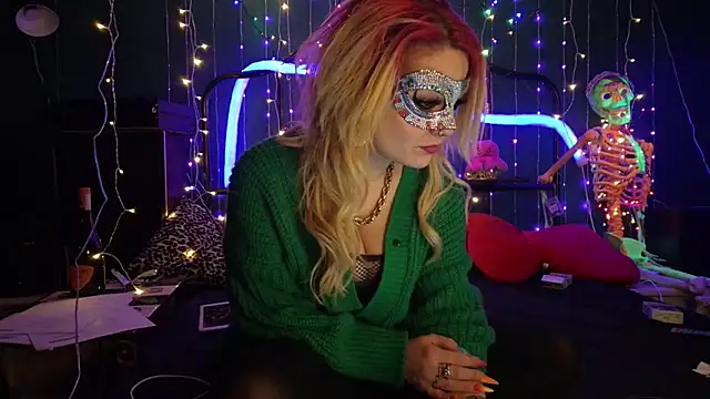 Snapshot of anonymouszN chatting on December 16, 9:41 pm anonymouszN online show from December 16, 9:41 pm