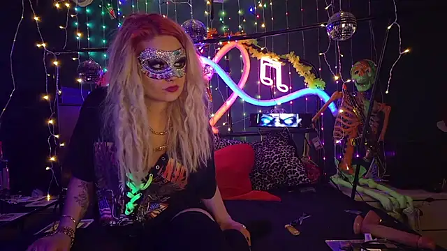 anonymouszN online show from February 19, 9:01 pm