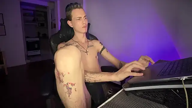 Den BlueXx online show from March 15, 11:23 pm