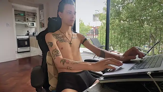 Den BlueXx online show from March 3, 7:21 pm