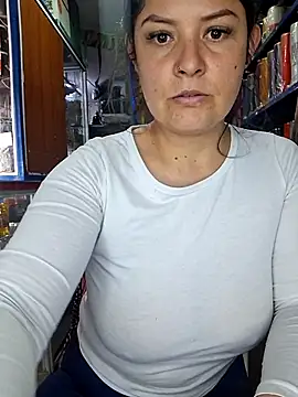 Snapshot of nidia2026 chatting on June 9, 4:52 pm nidia2026 online show from June 9, 4:52 pm