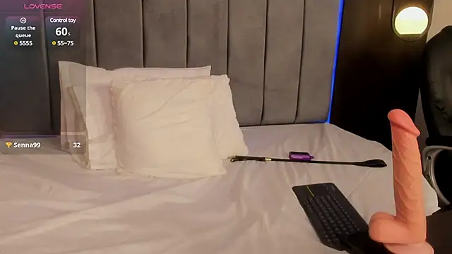 bella gibson online show from March 5, 2:56 pm