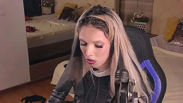 PamelamyDreamys online show from March 14, 6:53 am