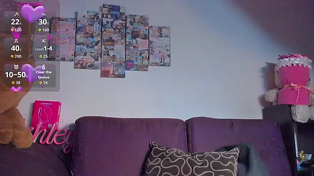 1Ashley  online show from June 25, 4:10 am