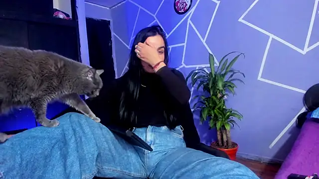 thakytona online show from November 16, 7:51 pm