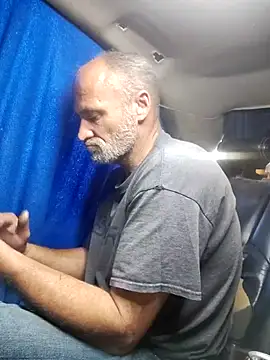 DatingProfile USA 43 str8 online show from February 15, 12:15 am