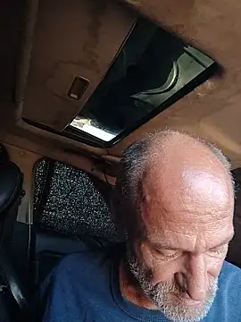 DatingProfile USA 43 str8 online show from December 2, 3:25 pm