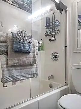 DatingProfile USA 43 str8 online show from February 25, 6:12 pm