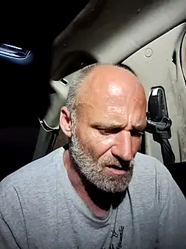 DatingProfile USA 43 str8 online show from March 17, 1:46 am