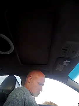 DatingProfile USA 43 str8 online show from March 1, 1:32 am