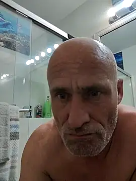 DatingProfile USA 43 str8 online show from February 26, 8:28 am