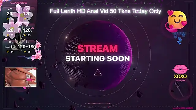 Snapshot of iHeartLeila chatting on August 8, 10:17 pm iHeartLeila online show from August 8, 10:17 pm