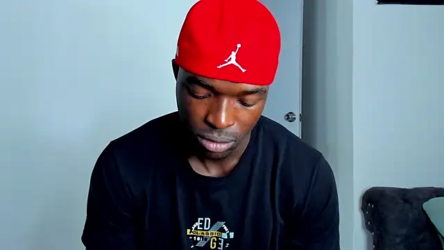 Dylan Taylor online show from April 13, 11:36 am