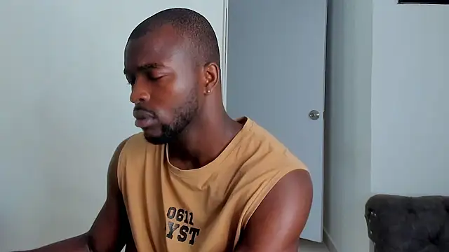 Dylan Taylor online show from April 8, 11:33 am