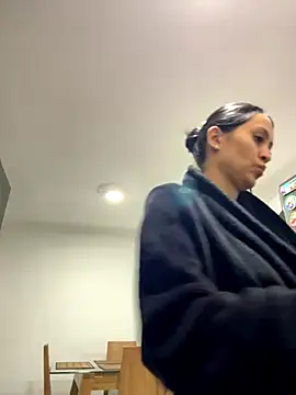 ellie mcdonald online show from November 23, 12:09 am