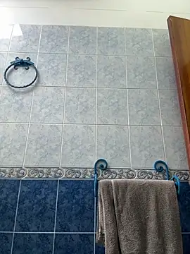 ellie mcdonald online show from October 26, 5:57 pm