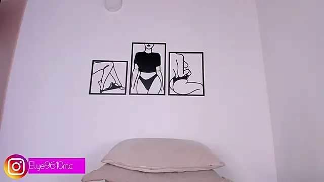 ellie mcdonald online show from January 10, 9:43 pm