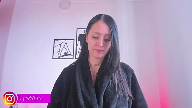 ellie mcdonald online show from December 14, 7:30 pm