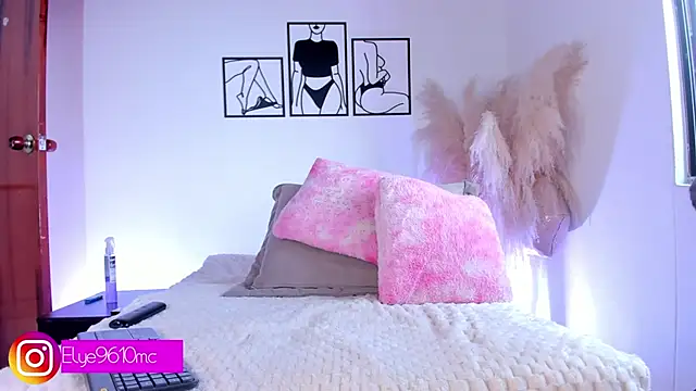 ellie mcdonald online show from February 27, 8:08 pm