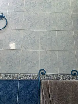 ellie mcdonald online show from October 25, 6:30 pm