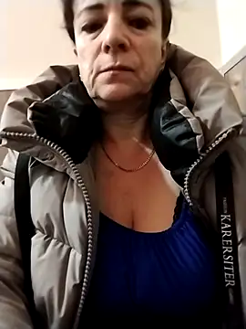 Snapshot of Lorrain_Dorrie chatting on February 13, 11:28 am Lorrain Dorrie online show from February 13, 11:28 am