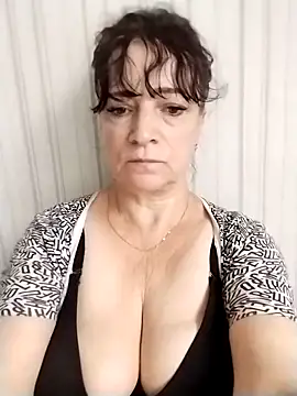 Snapshot of Lorrain_Dorrie chatting on September 22, 6:19 am Lorrain Dorrie online show from September 22, 6:19 am
