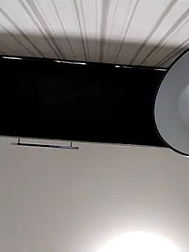 Lorrain Dorrie online show from November 28, 6:02 am