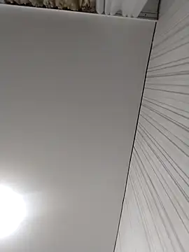 Lorrain Dorrie online show from December 3, 6:25 am