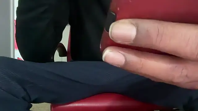 skarfosbabes69 online show from December 21, 2:57 am