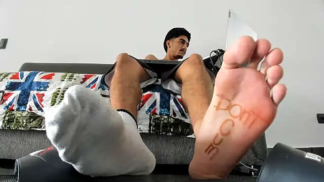 Snapshot of latin_bbc chatting on October 15, 4:04 pm latin bbc online show from October 15, 4:04 pm