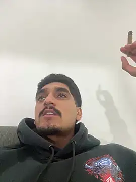 latin bbc online show from January 13, 5:33 am