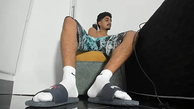 latin bbc online show from November 27, 11:16 pm