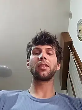 Snapshot of dariodario chatting on March 9, 7:34 am dariodario online show from March 9, 7:34 am