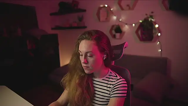 Berberis  Silene online show from October 12, 4:30 pm