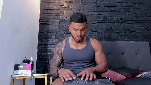 bruno miller  online show from November 22, 9:24 pm