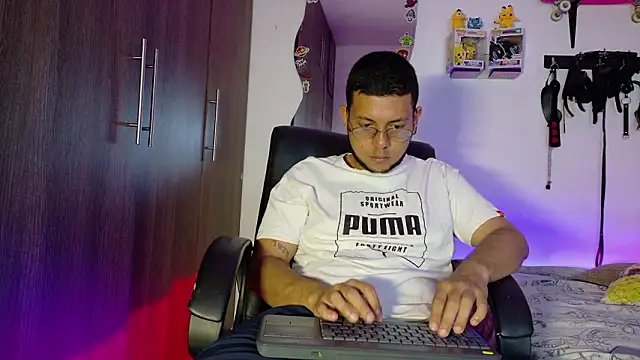 Nymphobuddies online show from February 28, 7:57 pm